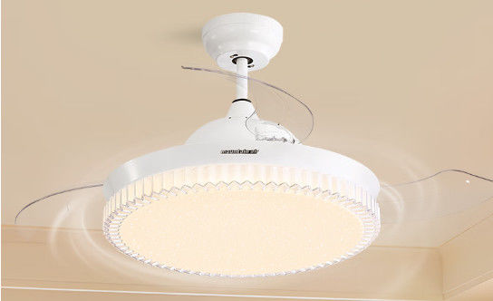 Ventilador de teto inteligente com acento dourado com luzes LED e controle de voz