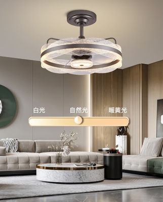 Luz de ventilador de teto inteligente com 6 velocidades e 3 modos de luz